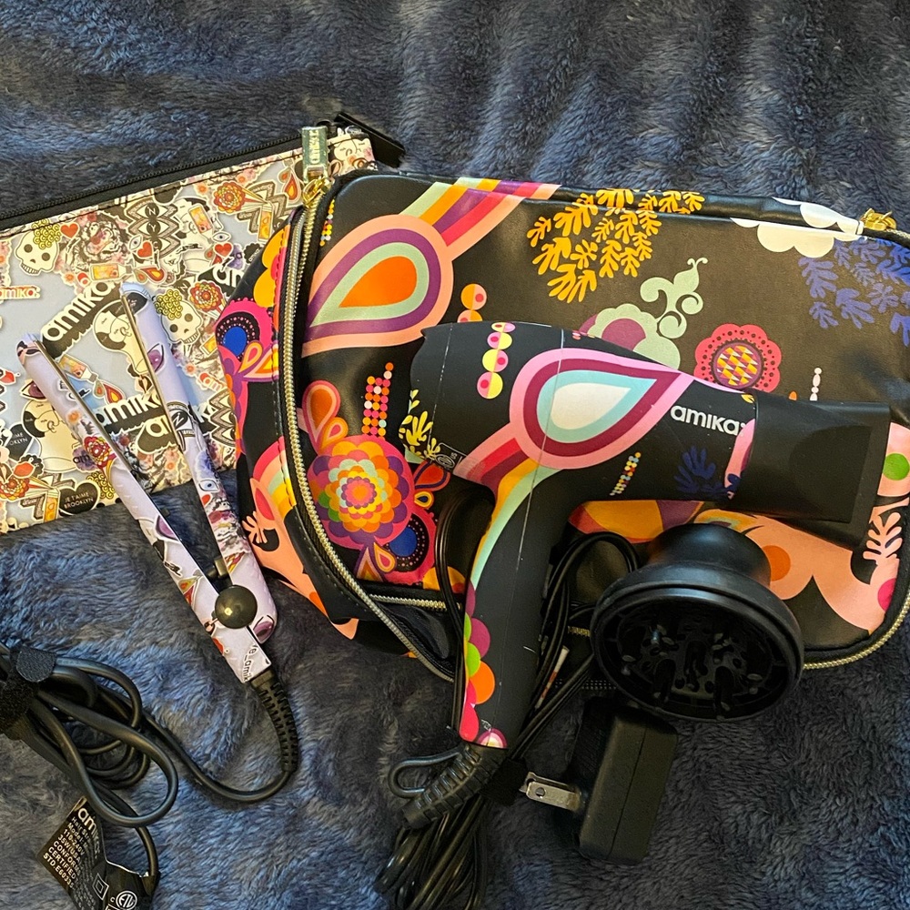 Amika mini ionic blow dryer/mini ceramic flat iron